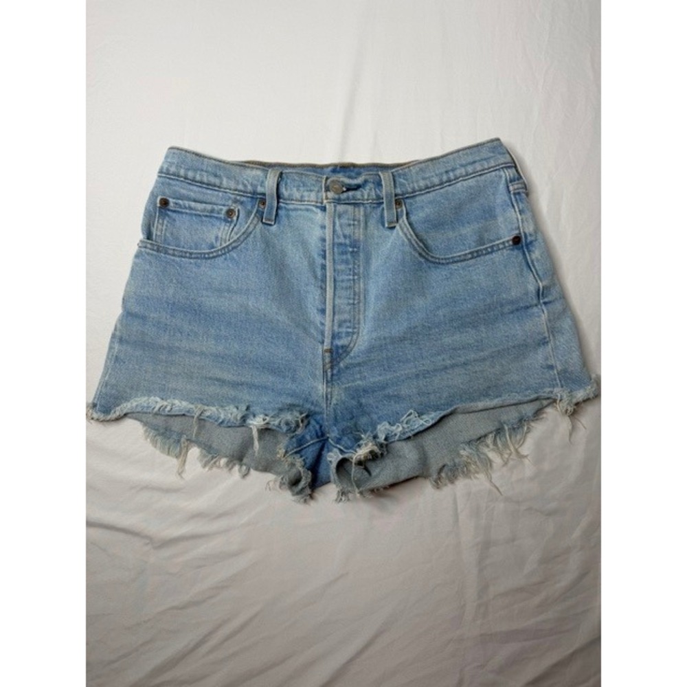 Levis 501 Original High Rise Cutoff Denim Shorts Light Wash Blue Frayed Hem 30